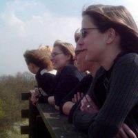 Unsere Mädels beim Ausblick auf die Elbe